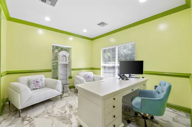 $3,500 | 1824 Miccosukee Commons Drive, Unit 1, Tallahassee, FL 32308