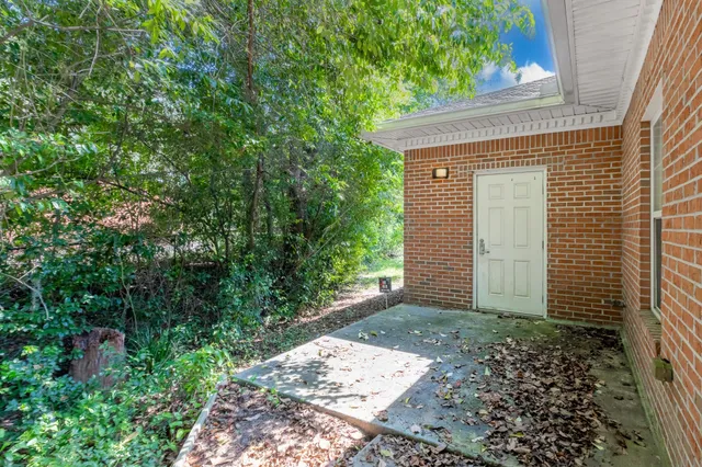 $3,500 | 1824 Miccosukee Commons Drive, Unit 1, Tallahassee, FL 32308