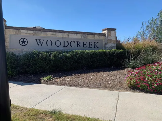 a view of outdoor space with garden