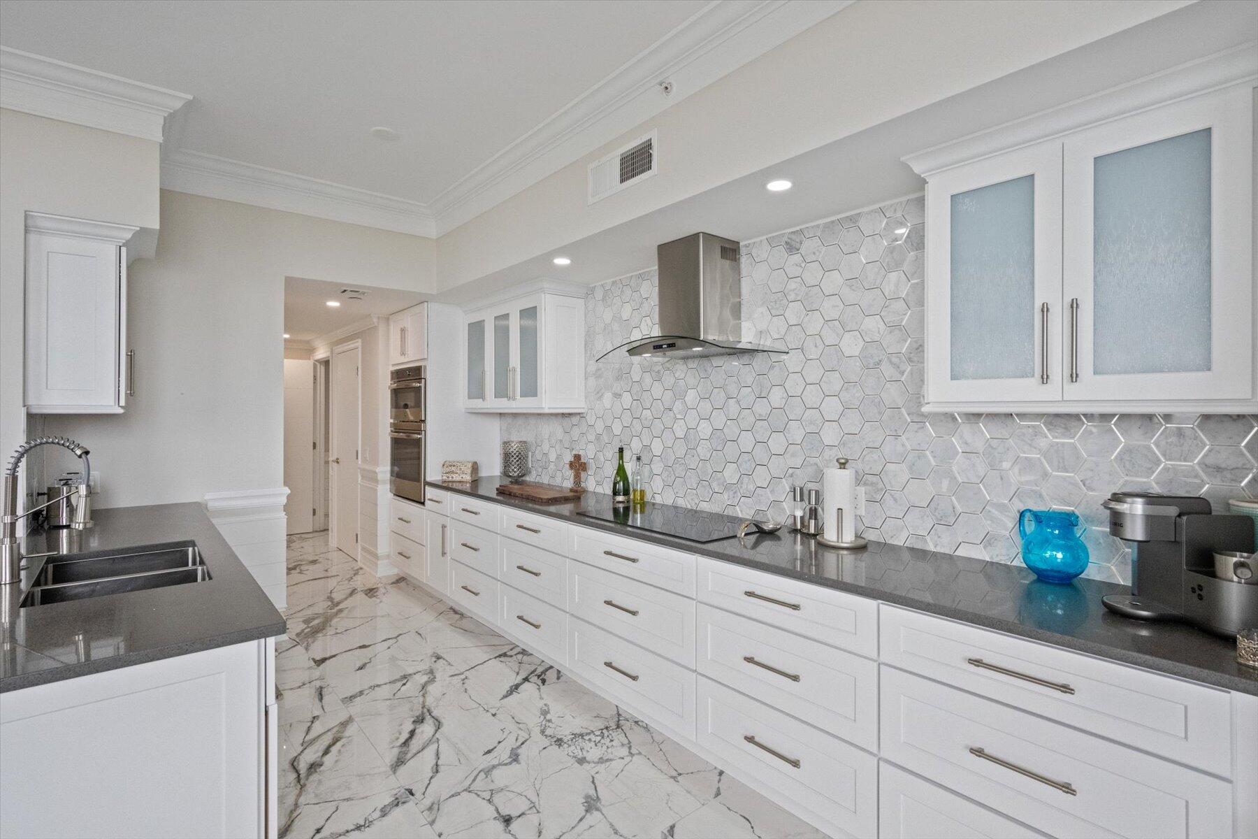 3322 Casseekey Island Road, Unit PH2 Jupiter, FL 33477 - Photo 21 of 52 21-DSC_3107