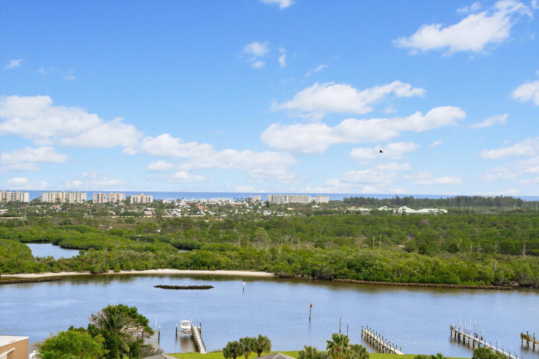 3322 Casseekey Island Road, Unit PH2 Jupiter, FL 33477 - Photo 38 of 52 38-DSC_3286