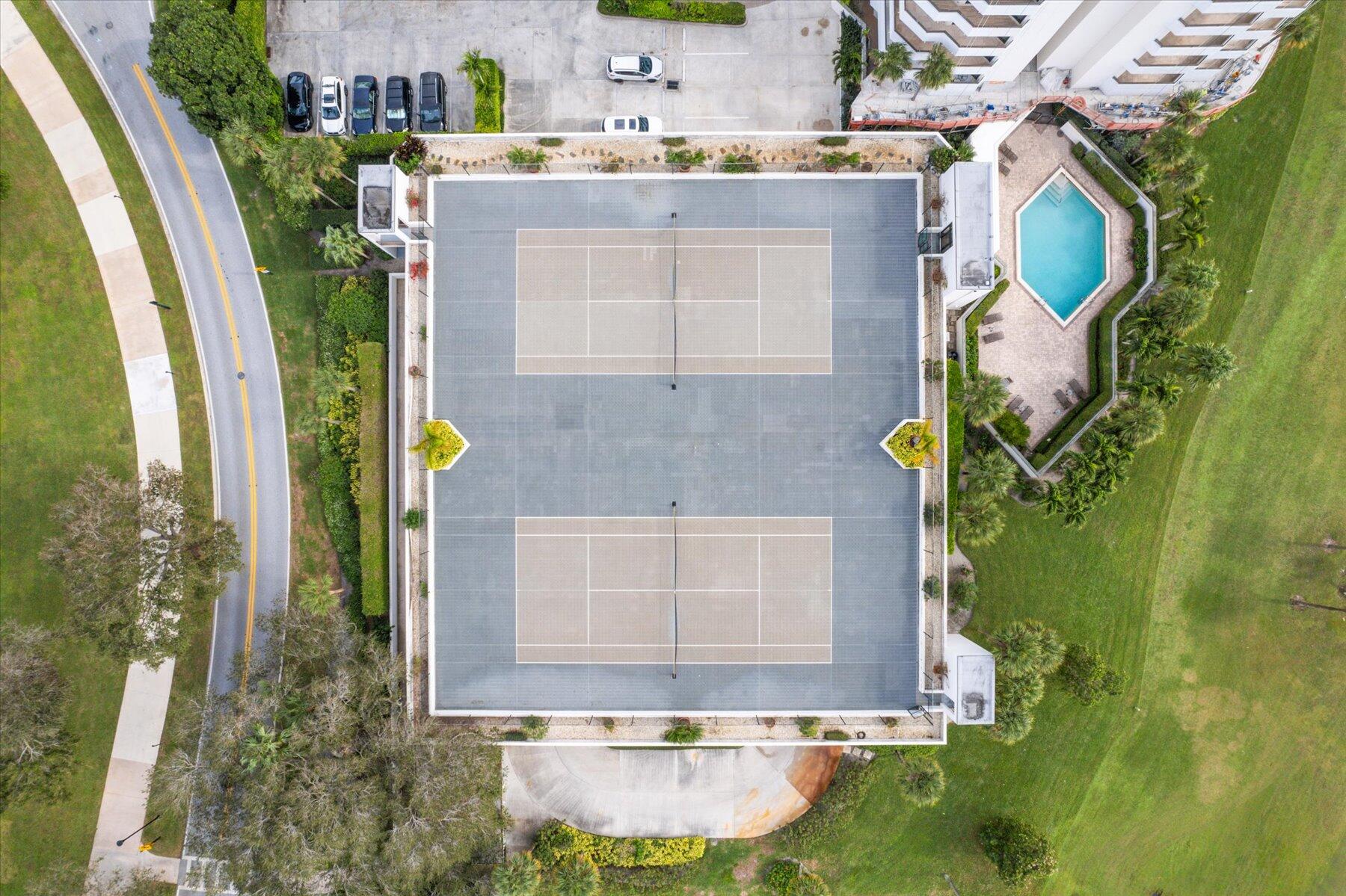 3322 Casseekey Island Road, Unit PH2 Jupiter, FL 33477 - Photo 51 of 52 51-DJI_0915