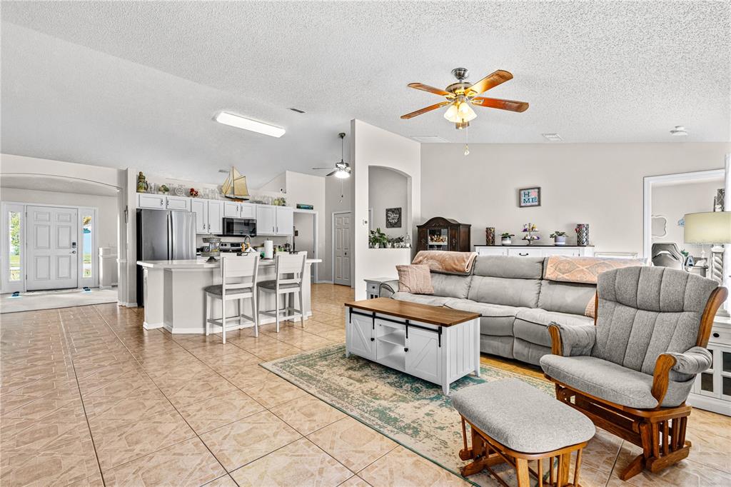 341 Mariners Gate Drive Edgewater, FL 32141 - Photo 14 of 41