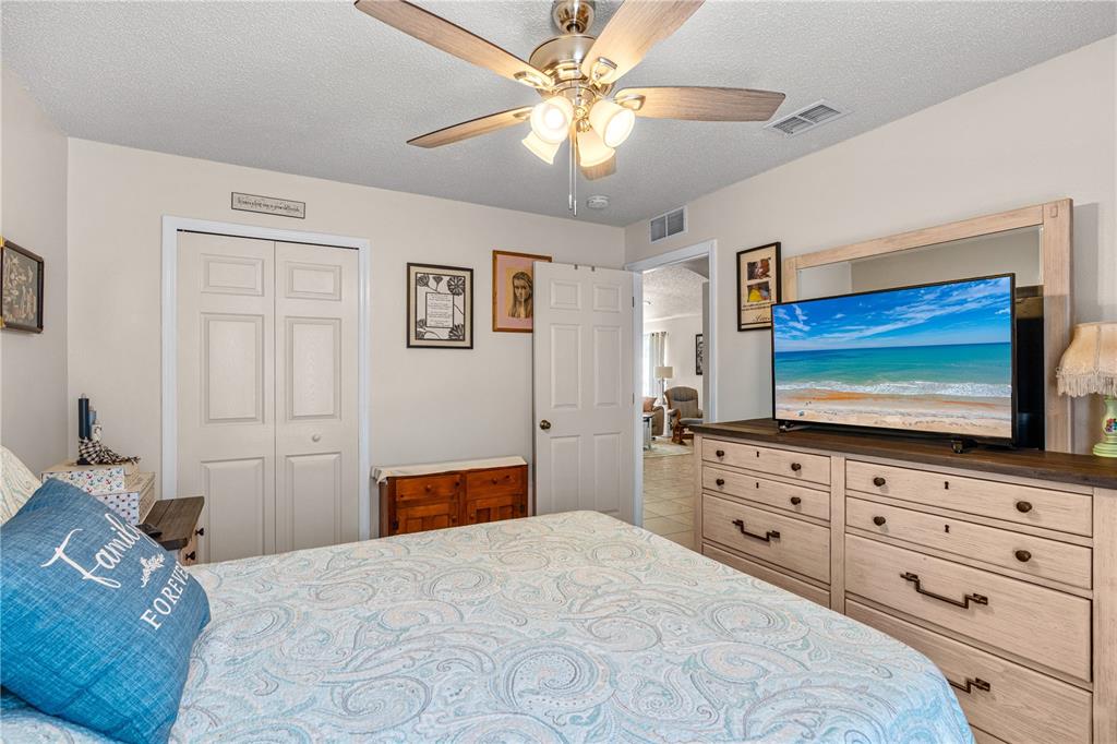 341 Mariners Gate Drive Edgewater, FL 32141 - Photo 27 of 41