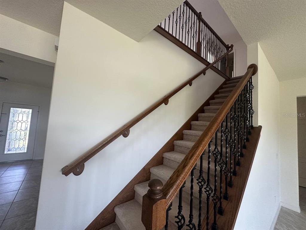 3877 Mount Vernon Way Kissimmee, FL 34741 - Photo 5 of 27 a view of entryway