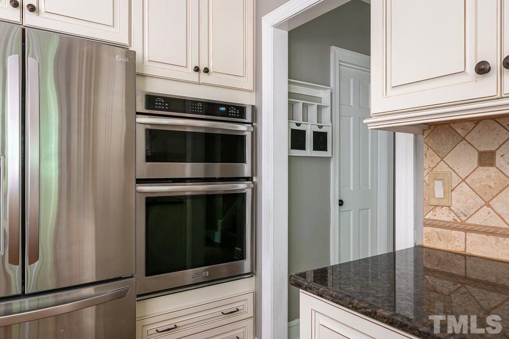 6204 Rein Street Raleigh, NC 27613 - Photo 6 of 30