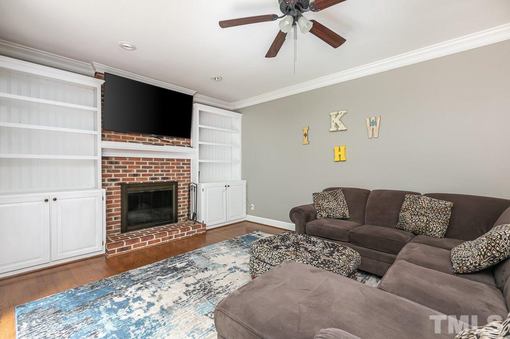 6204 Rein Street Raleigh, NC 27613 - Photo 10 of 30