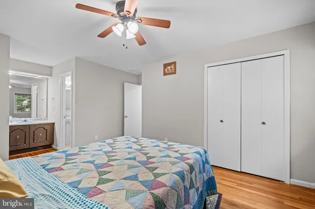 $940,000 | 11905 Ambleside Drive, Potomac, MD 20854