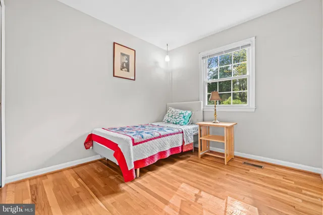 $940,000 | 11905 Ambleside Drive, Potomac, MD 20854