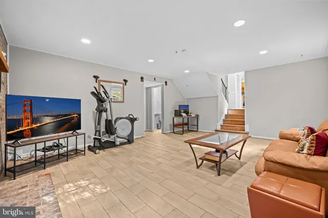 $940,000 | 11905 Ambleside Drive, Potomac, MD 20854