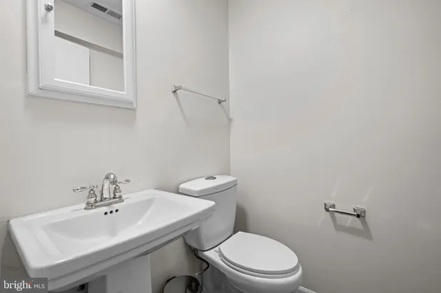 $940,000 | 11905 Ambleside Drive, Potomac, MD 20854