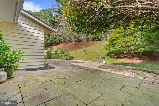 $940,000 | 11905 Ambleside Drive, Potomac, MD 20854