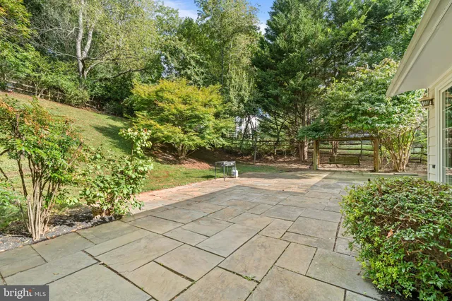 $940,000 | 11905 Ambleside Drive, Potomac, MD 20854