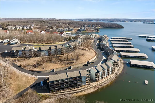 $129,900 | 163 Southwood Shores Place, Unit 3D, Lake Ozark, MO 65049