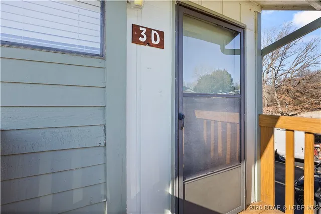 $129,900 | 163 Southwood Shores Place, Unit 3D, Lake Ozark, MO 65049