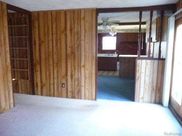 37264 Bendix Street Wayne, MI 48184 - Photo 3 of 8 living room