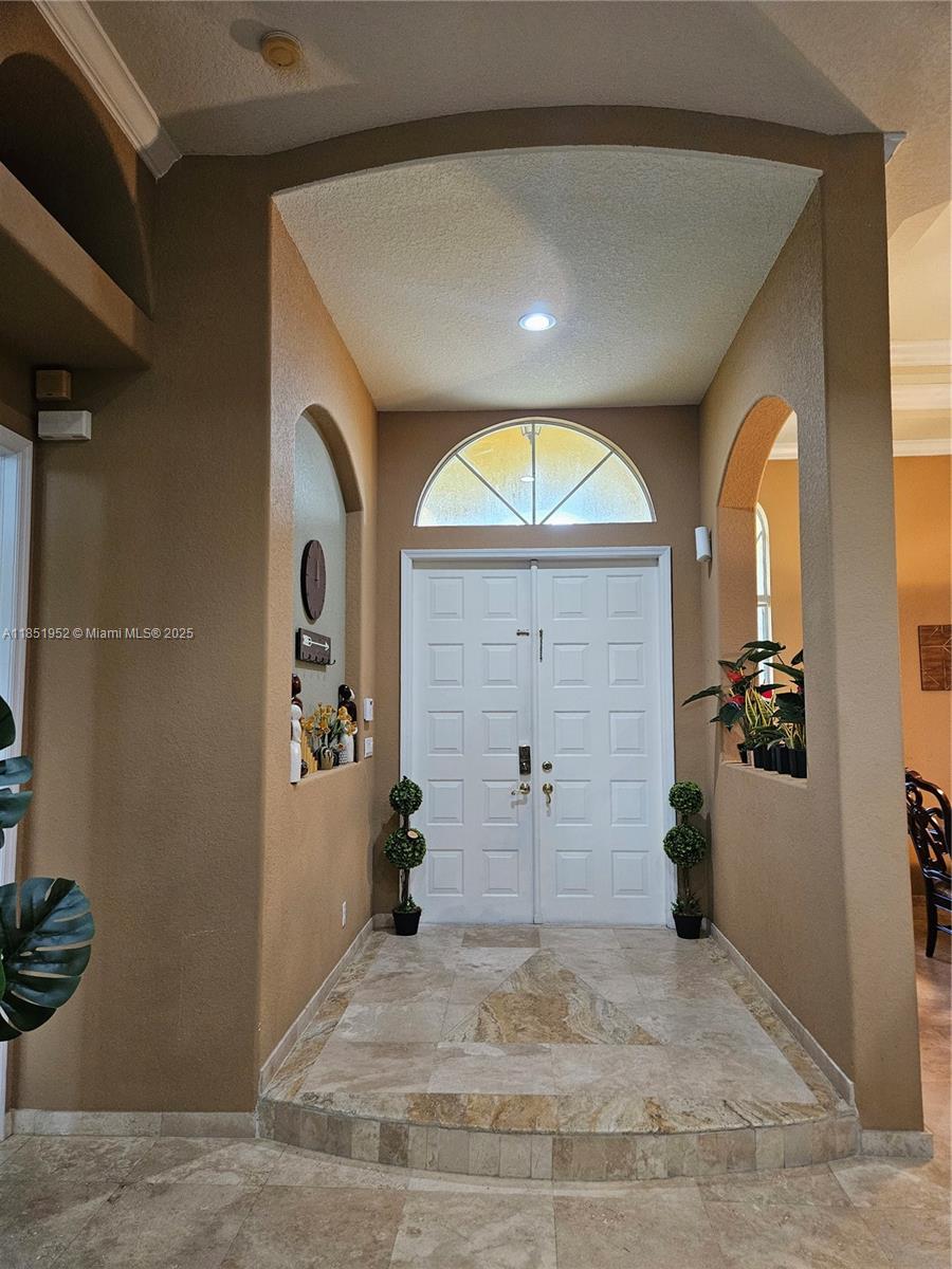 18951 Southwest 30th Street Miramar, FL 33029 - Photo 8 of 62 Arched entry