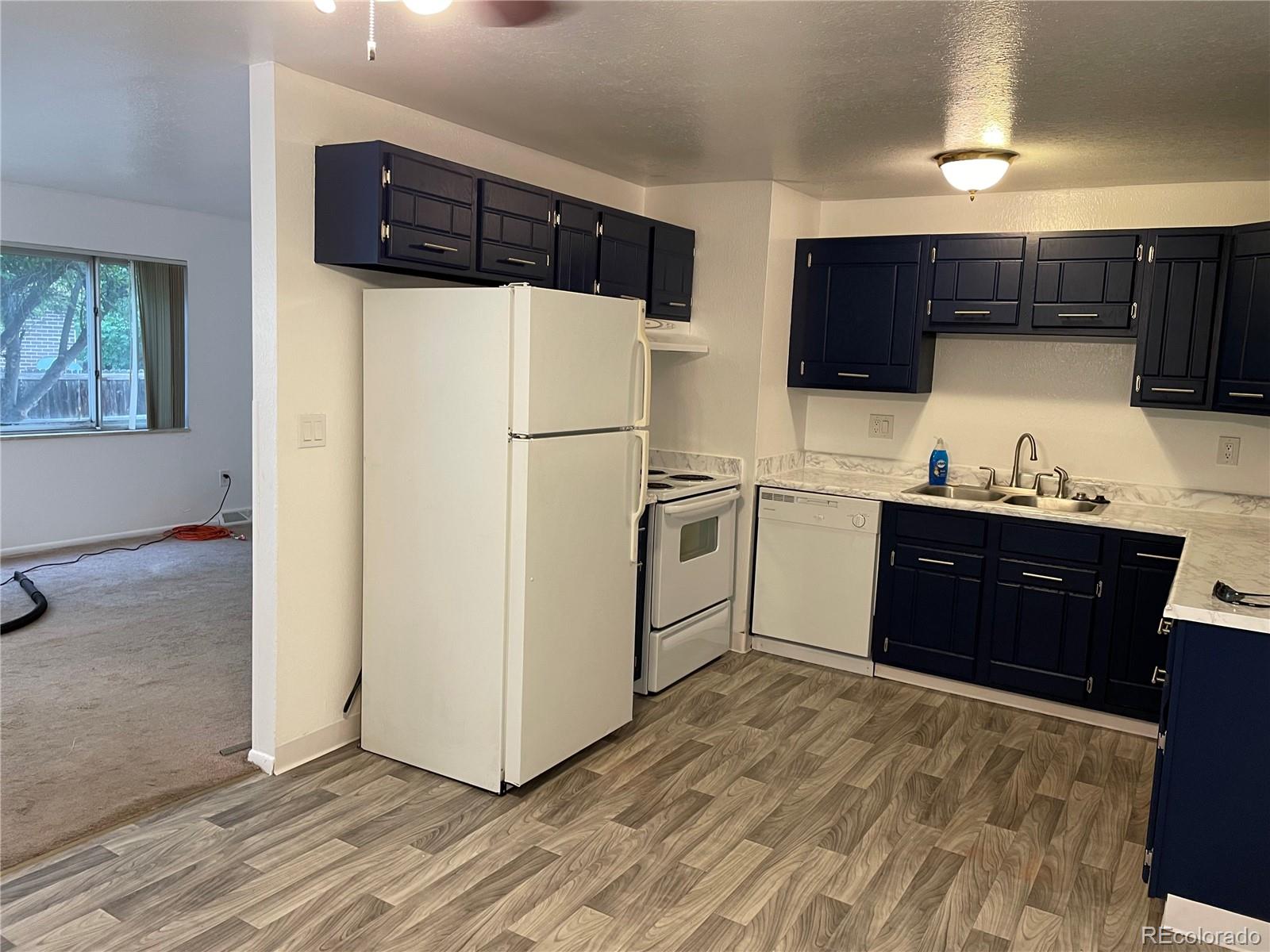 9042 Perry Street Westminster, CO 80031 - Photo 26 of 34