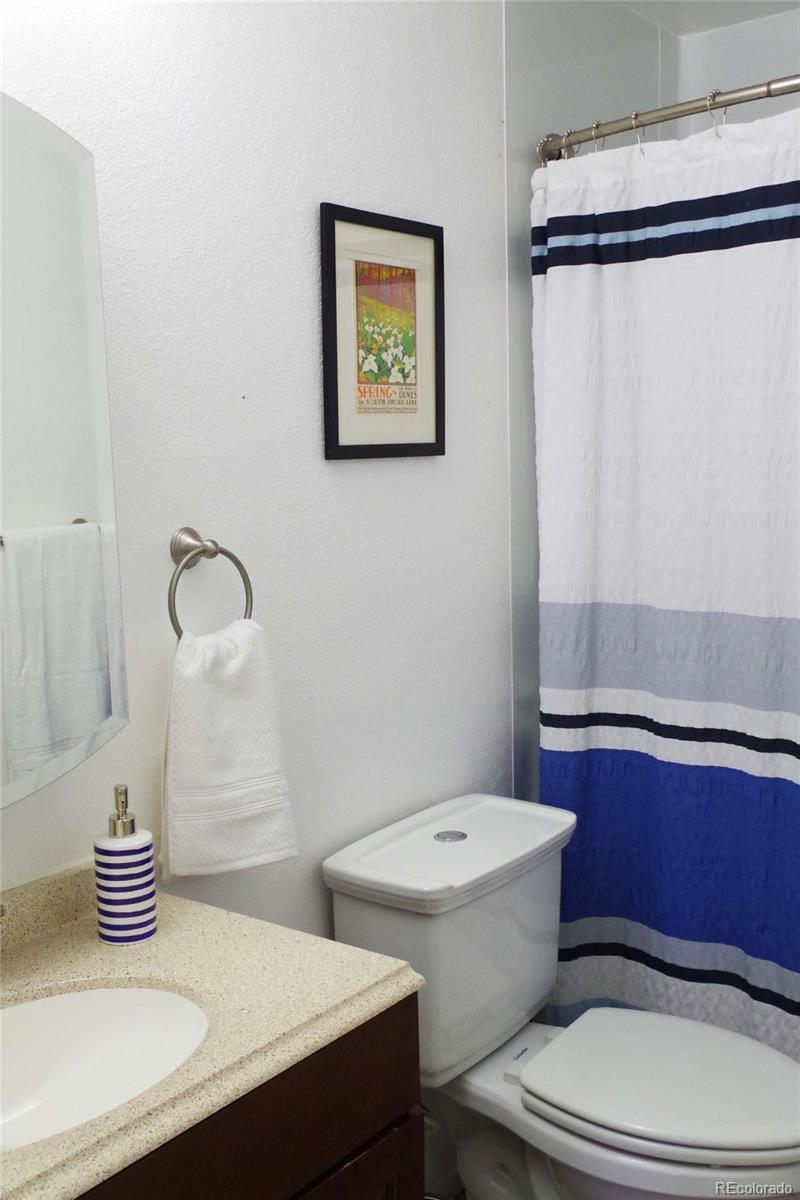 9042 Perry Street Westminster, CO 80031 - Photo 4 of 34