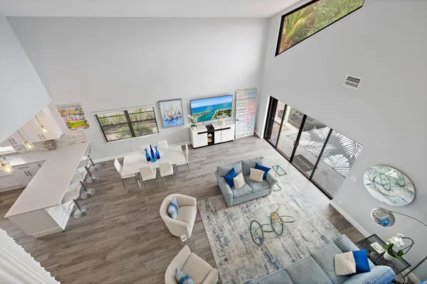 $895,000 | 2596 La Cristal Circle, Palm Beach Gardens, FL 33410
