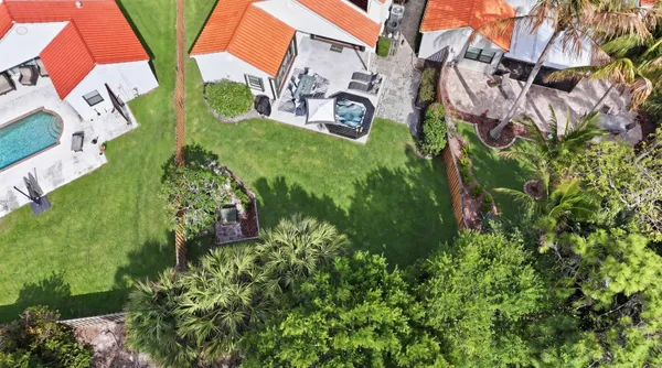 $895,000 | 2596 La Cristal Circle, Palm Beach Gardens, FL 33410