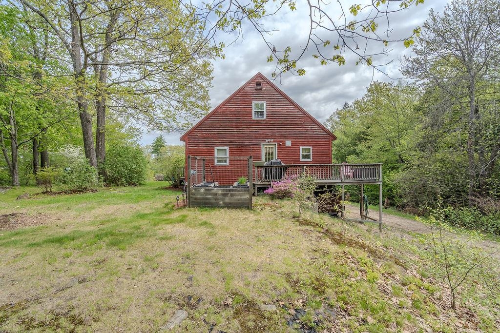 348 North Road Deerfield, NH 03037 - Photo 2 of 41