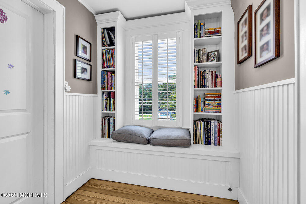 24 Chestnut Street Fair Haven, NJ 07704 - Photo 25 of 42 a living room with furniture and a window