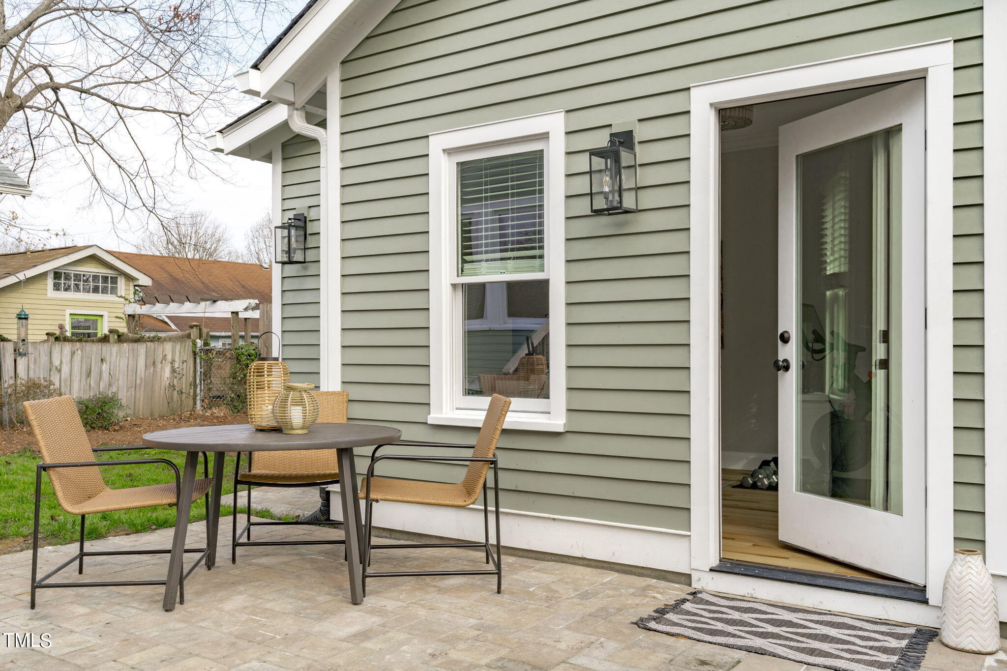 529 Euclid Street Raleigh, NC 27604 - Photo 30 of 37 Patio
