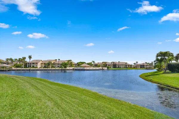 $2,595,000 | 17104 Crossgate Drive, Jupiter, FL 33477