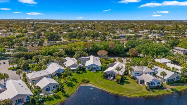 $2,595,000 | 17104 Crossgate Drive, Jupiter, FL 33477