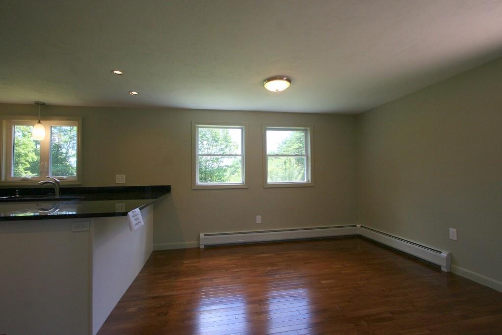 4 Betty Welch Road York, ME 03909 - Photo 35 of 35 DINING ROOM/AREA