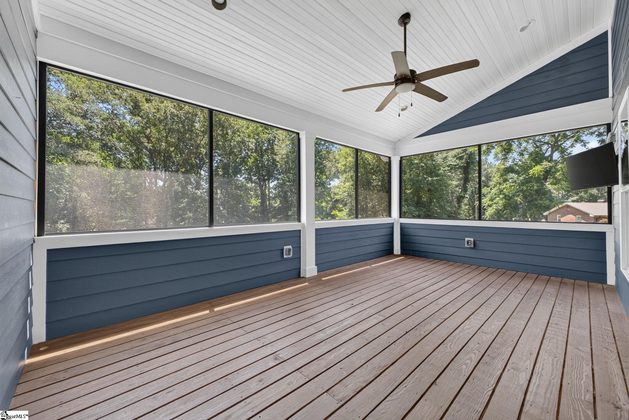 329 Brown Road Simpsonville, SC 29681 - Photo 16 of 50