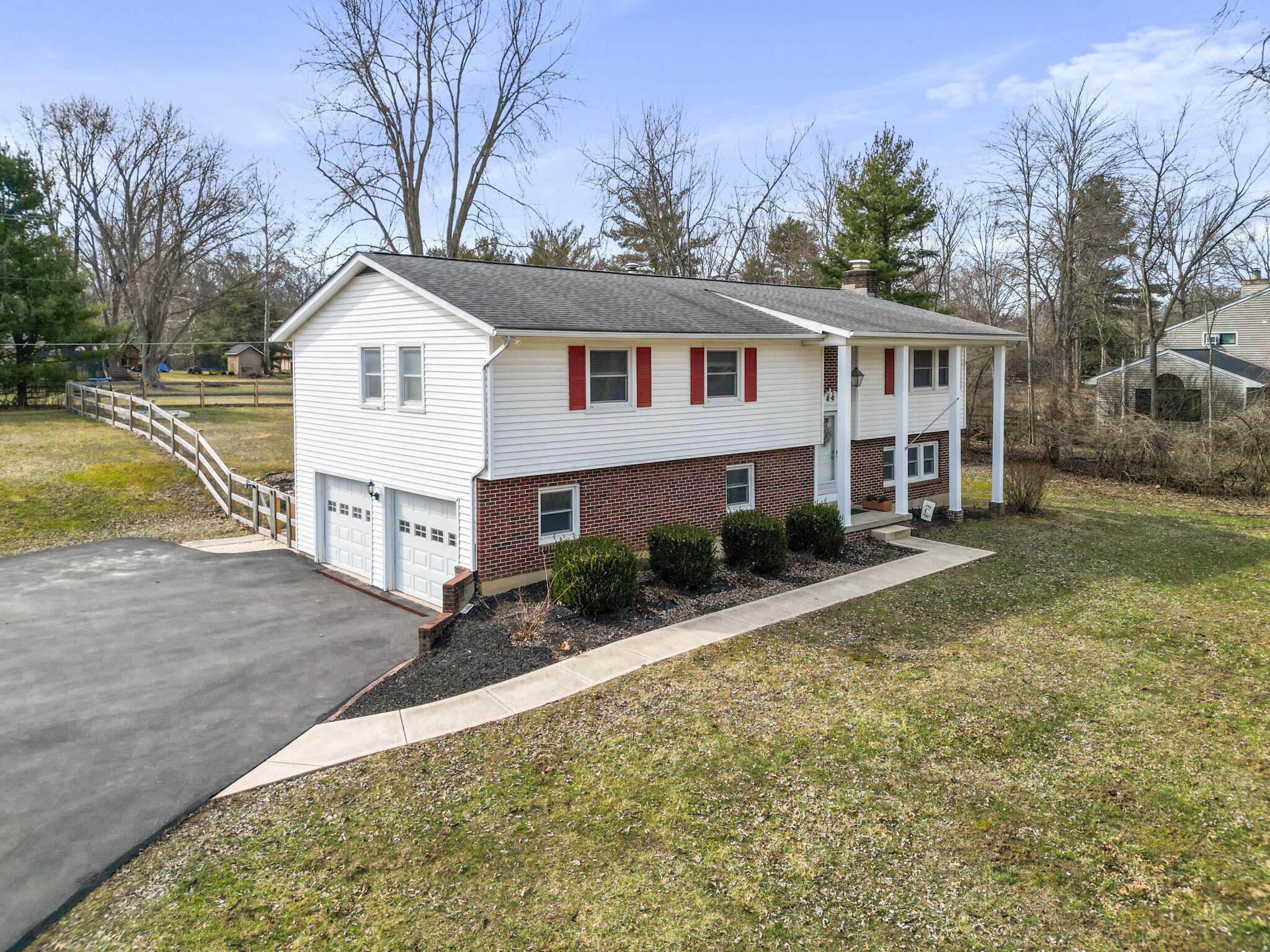 4675 Rutherford Road Powell, OH 43065 - Photo 3 of 46 60-print-DJI_0086