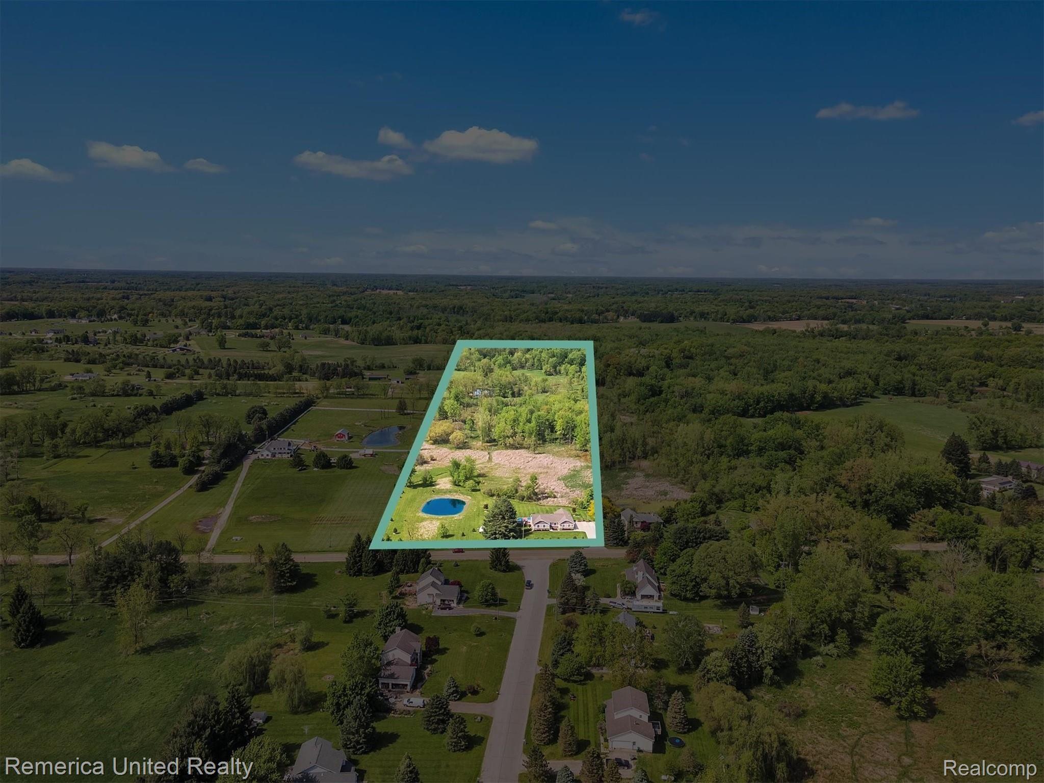 3158 West Marr Road Howell, MI 48855 - Photo 46 of 74 94-3158-W-Marr-Rd-WindowStill-Real-Estate-Photography-74.jpg