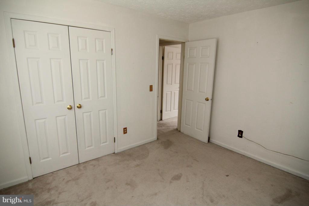 202 Rector Street Sterling, VA 20164 - Photo 17 of 30 Bedroom