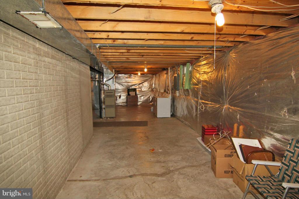 202 Rector Street Sterling, VA 20164 - Photo 25 of 30 Basement