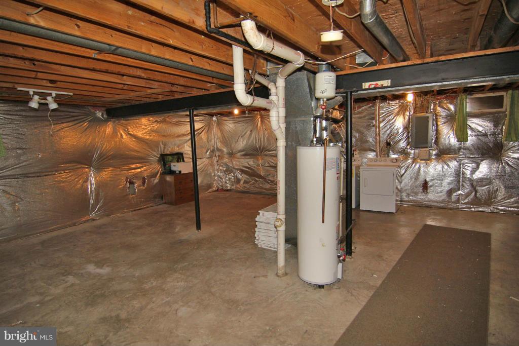 202 Rector Street Sterling, VA 20164 - Photo 27 of 30 Basement