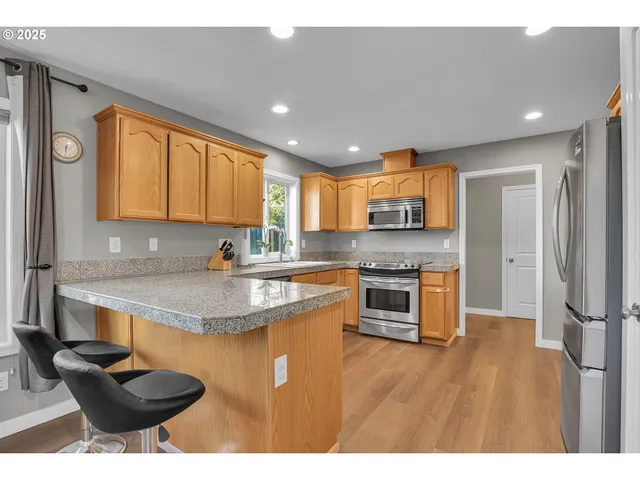 $530,000 | 37351 Southeast Olson Street, Sandy, OR 97055