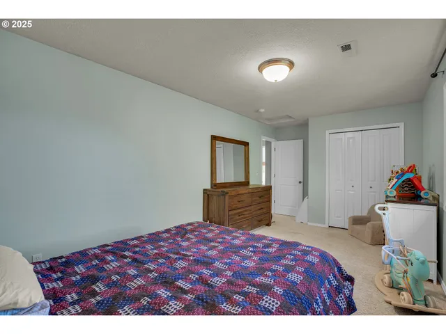 $530,000 | 37351 Southeast Olson Street, Sandy, OR 97055