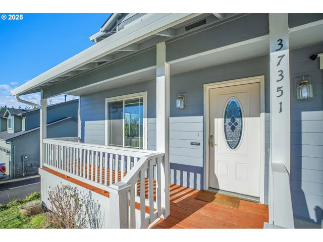 $530,000 | 37351 Southeast Olson Street, Sandy, OR 97055