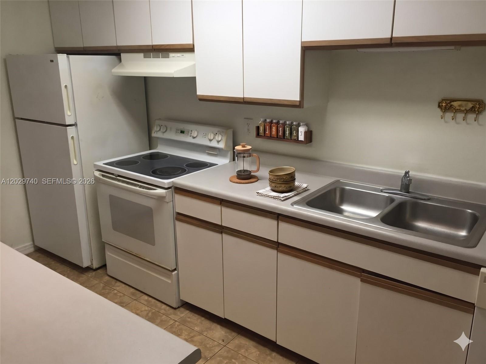 4055 West McNab Road, Unit H112 Pompano Beach, FL 33069 - Photo 9 of 12