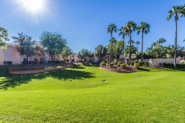 $1,275 | 10030 West Indian School Road, Unit 101, Phoenix, AZ 85037