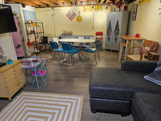 $230,000 | 807 Linden Avenue East, Manitowoc, WI 54220