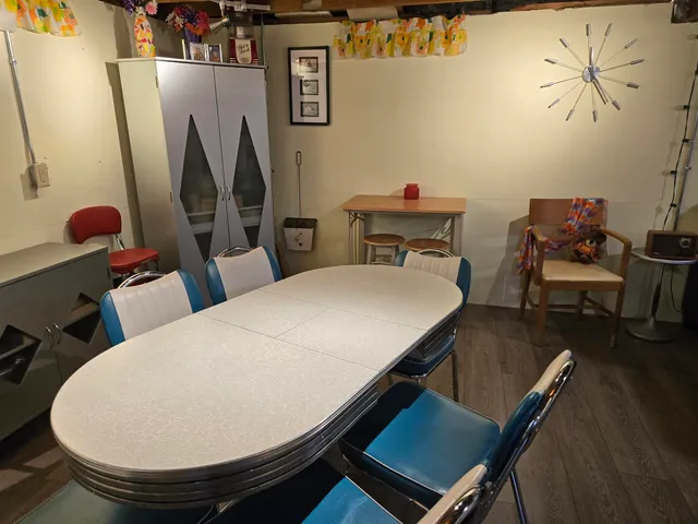 $230,000 | 807 Linden Avenue East, Manitowoc, WI 54220