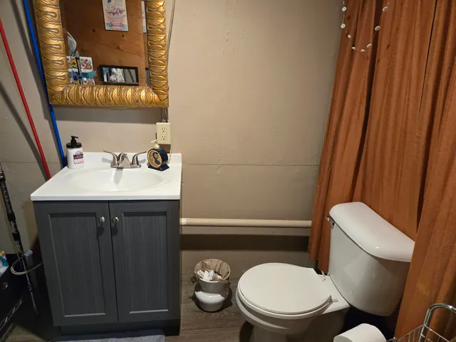 $230,000 | 807 Linden Avenue East, Manitowoc, WI 54220