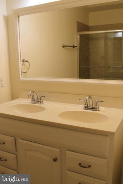 2500 Flag Marsh Road Mount Airy, MD 21771 - Photo 18 of 30 Bath (Master)