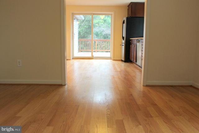2500 Flag Marsh Road Mount Airy, MD 21771 - Photo 9 of 30 Living Room