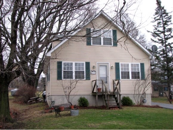 25 Swanton Road St. Albans Town, VT 05478 - Photo 1 of 1