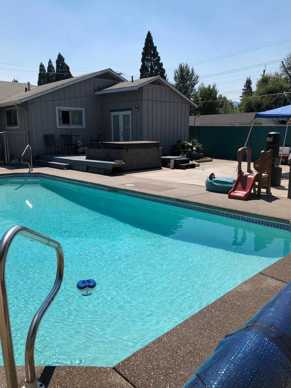 1100 Comet Way Central Point, OR 97502 - Photo 2 of 16 Additional Photo