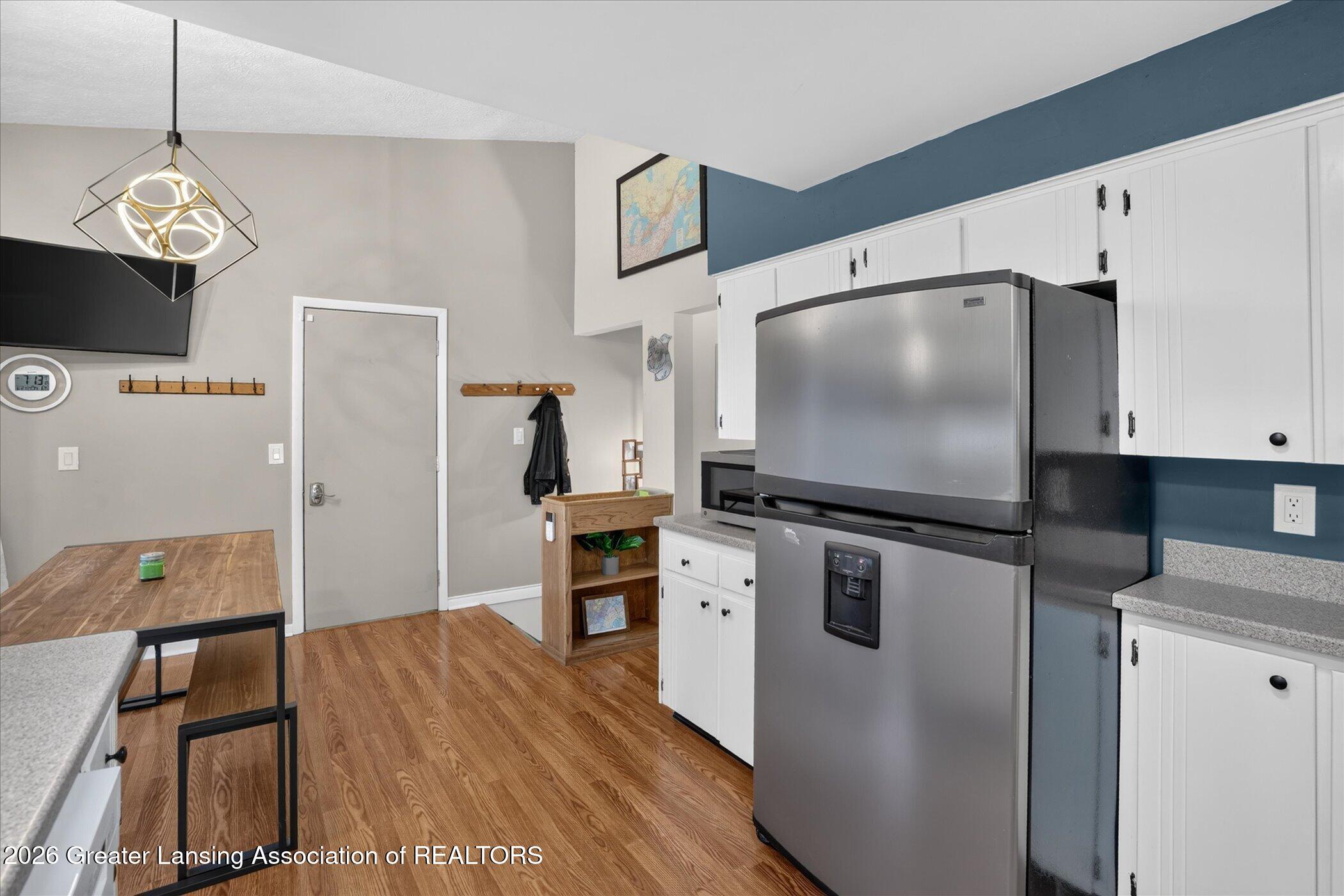 928 Robins Road Lansing, MI 48917 - Photo 14 of 51